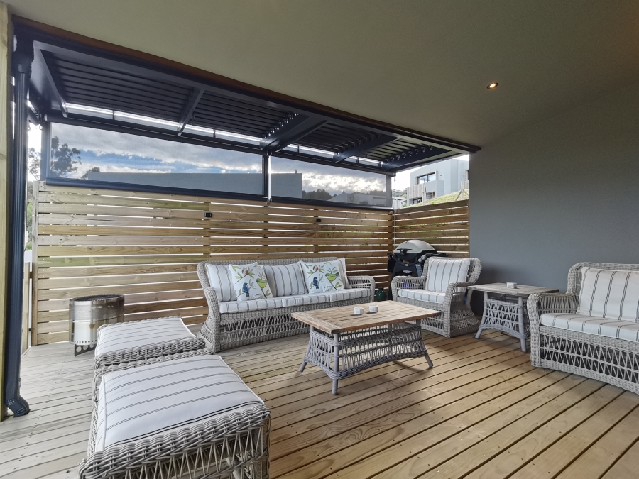 3 Bedroom Property for Sale in Simola Western Cape